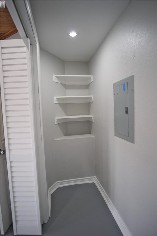 Interior, Recessed Lighting