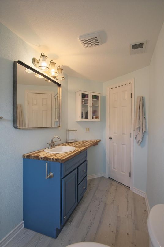 Bathroom, Interior, Wood Texture Flooring