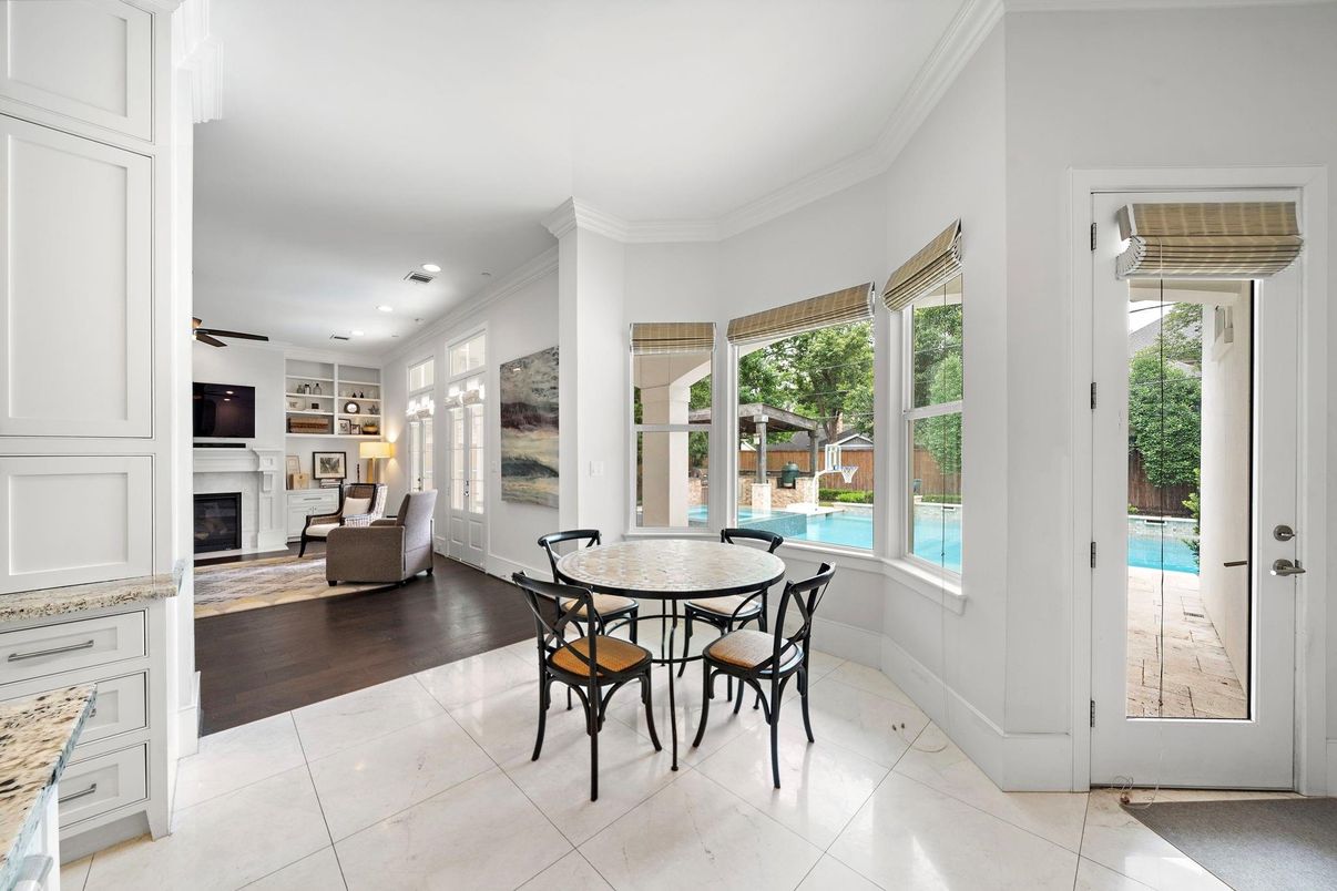 Dining room, Fireplace, Interior, Living room, Recessed Lighting