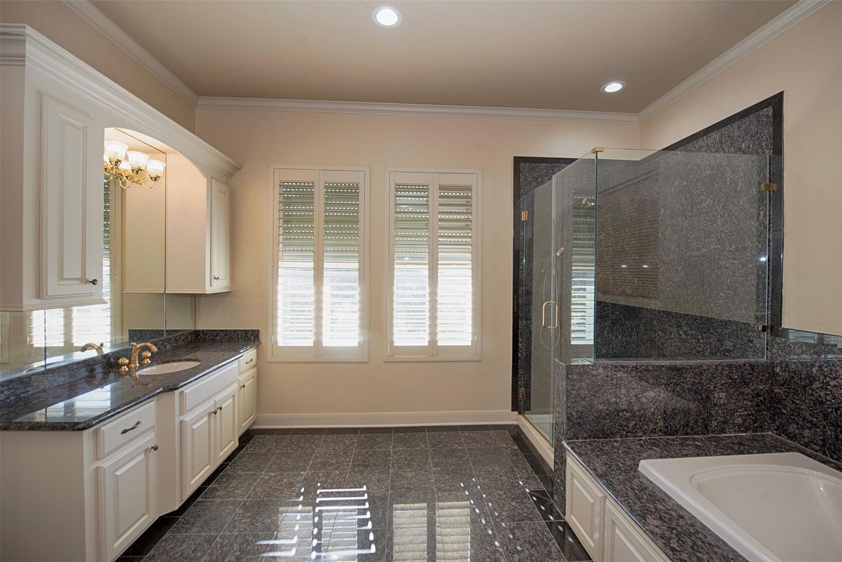Bathroom, Dual Sink Vanities, Glass Shower, Interior, Recessed Lighting