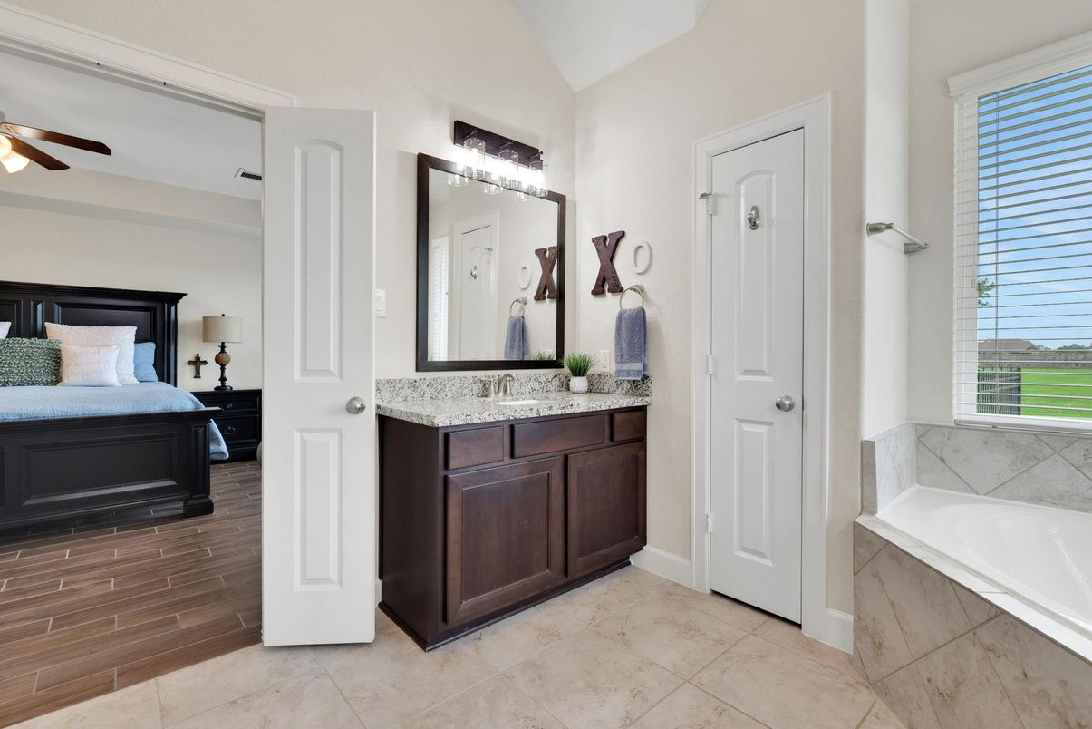 Bathroom, Bedroom, Interior