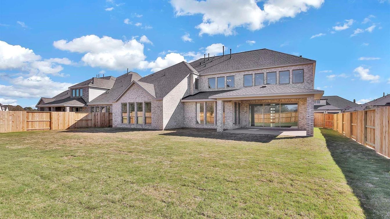 Backyard, Exterior, Facade, French Provincial