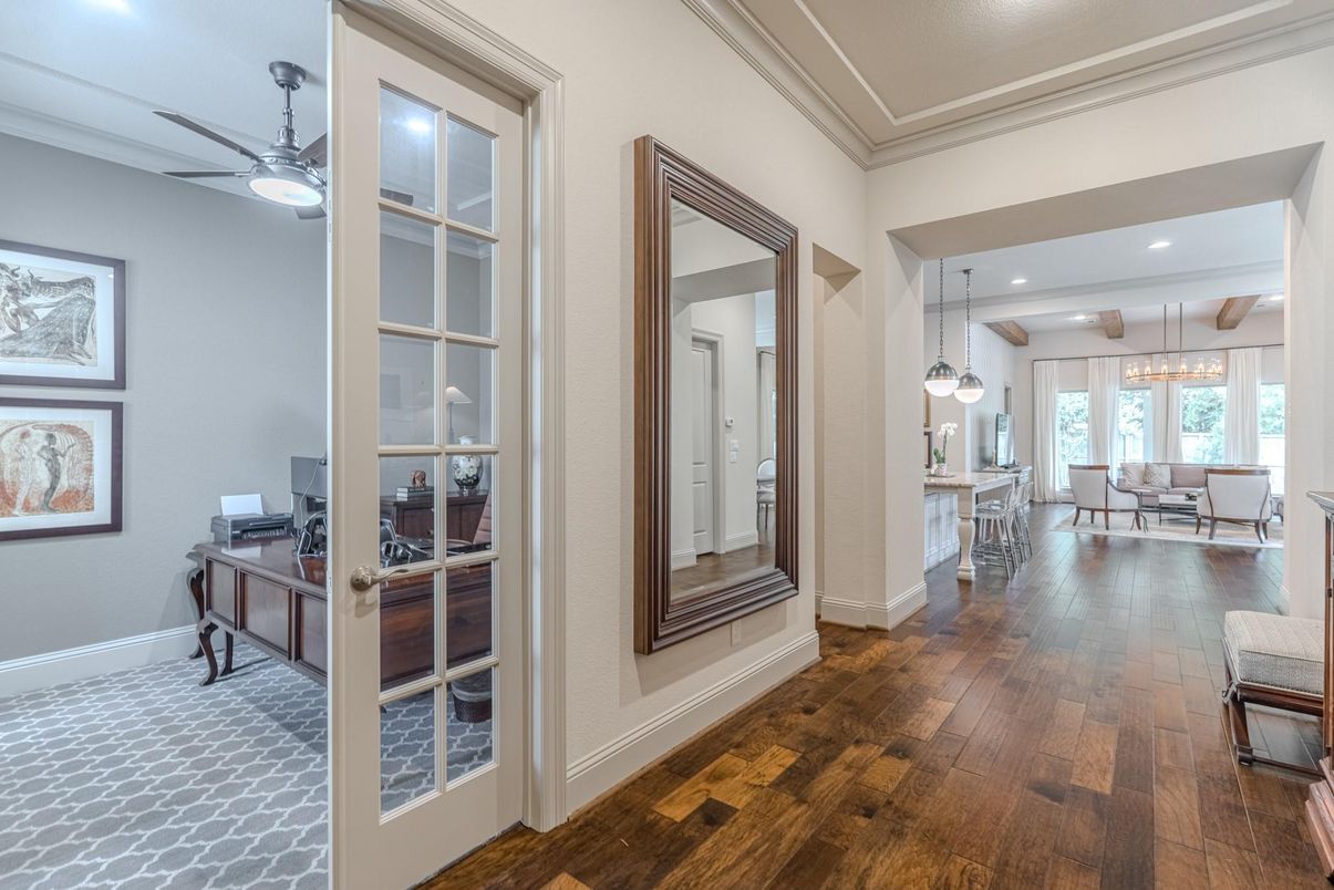 Dining room, Interior, Pendant Lights, Recessed Lighting, Wood Texture Flooring