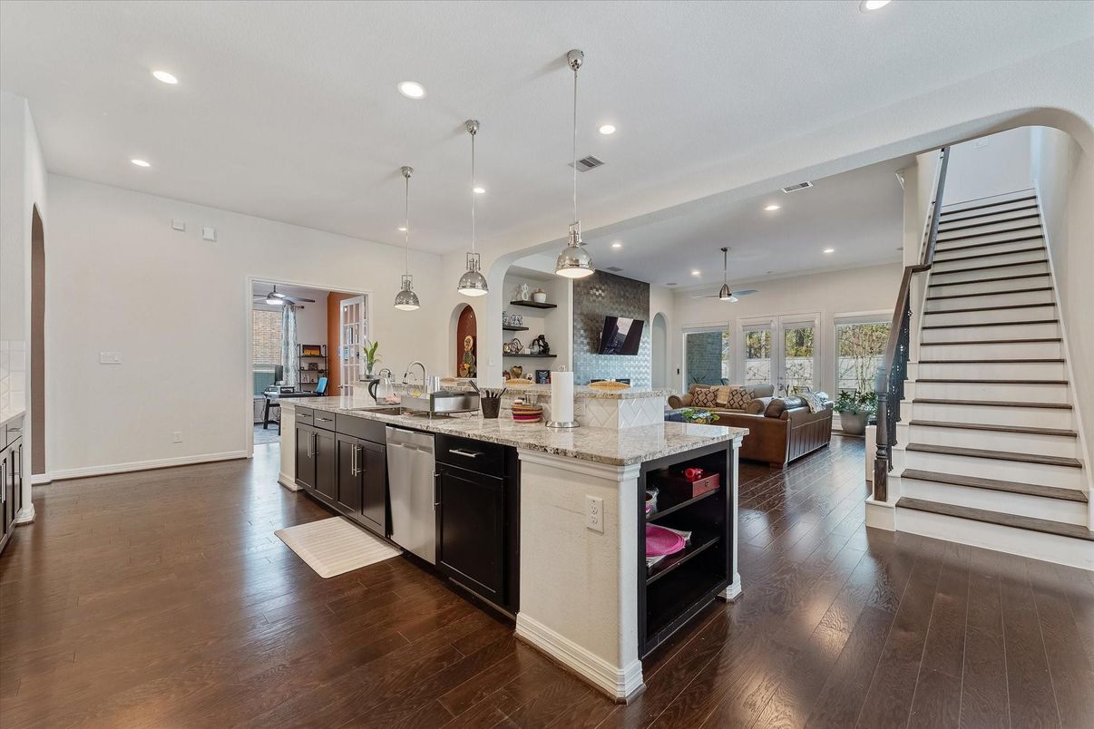 Dining room, Interior, Kitchen, Living room, Pendant Lights, Recessed Lighting, Wood Texture Flooring