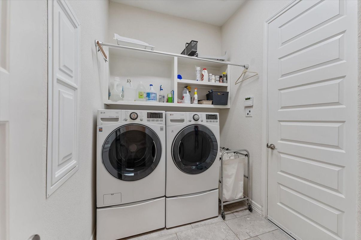 Interior, Utility Closets, Washer