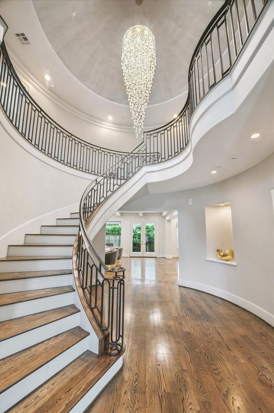 Chandelier, Interior, Recessed Lighting, Wood Texture Flooring