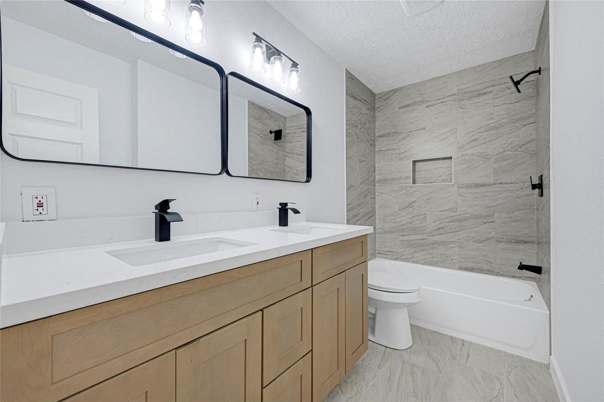 Bathroom, Dual Sink Vanities, Interior, Marble, Marble Walls