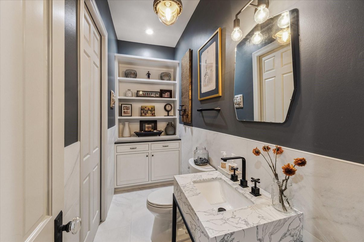 Bathroom, Dual Sink Vanities, Interior, Marble, Recessed Lighting