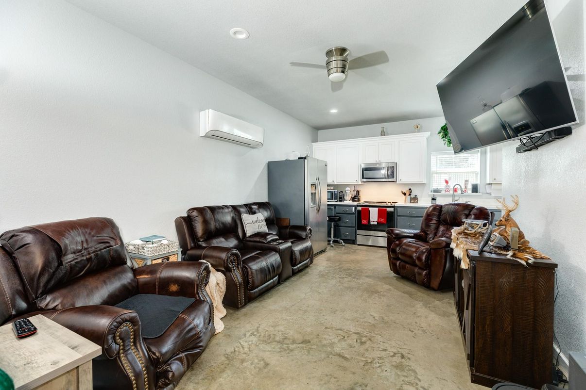 Home Theatre Room, Interior, Kitchen, Living room, Recessed Lighting, Stainless Steel Appliances