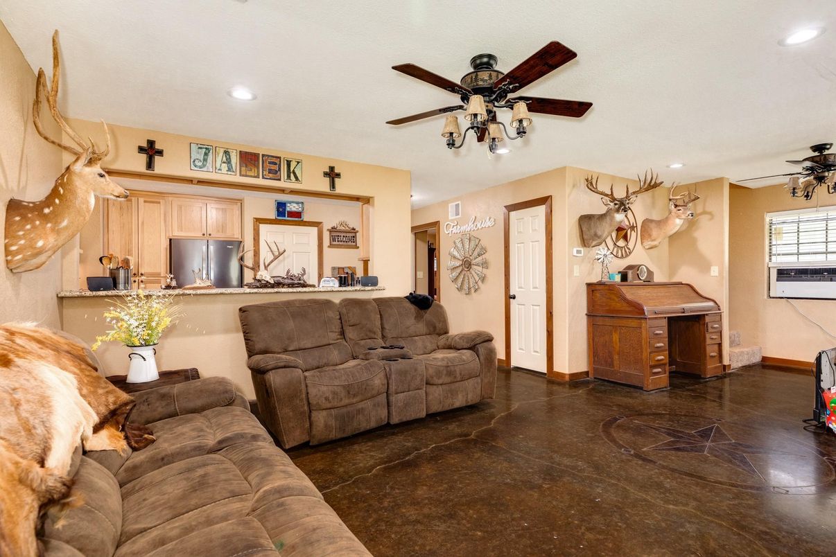 Interior, Kitchen, Living room, Recessed Lighting