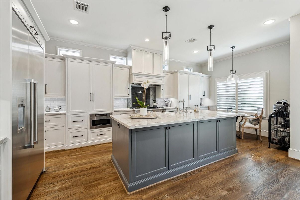 Interior, Kitchen, Pendant Lights, Recessed Lighting, Stainless Steel Appliances, Wood Texture Flooring