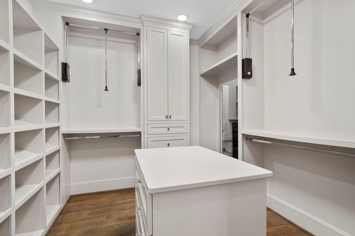 Interior, Recessed Lighting, Walk-in Closets, Wood Texture Flooring