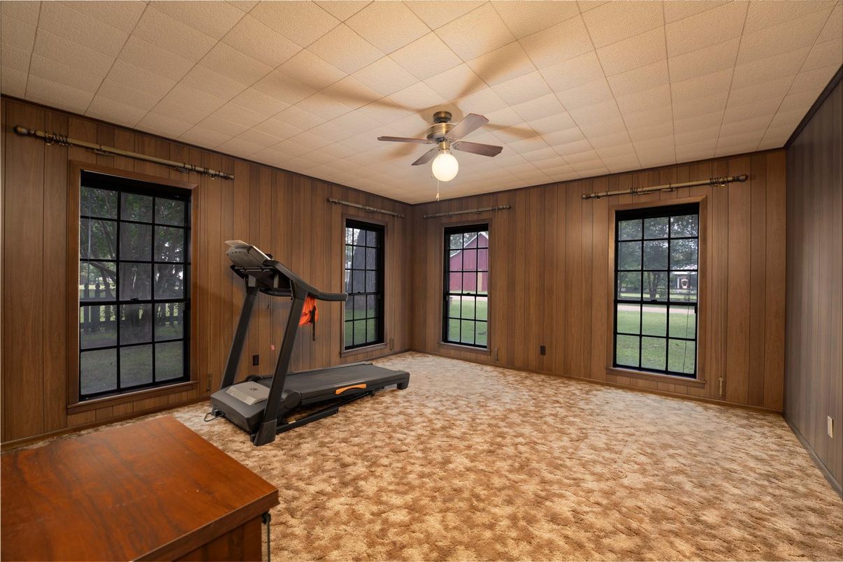 Fitness Equipment, Interior, Wooden Walls