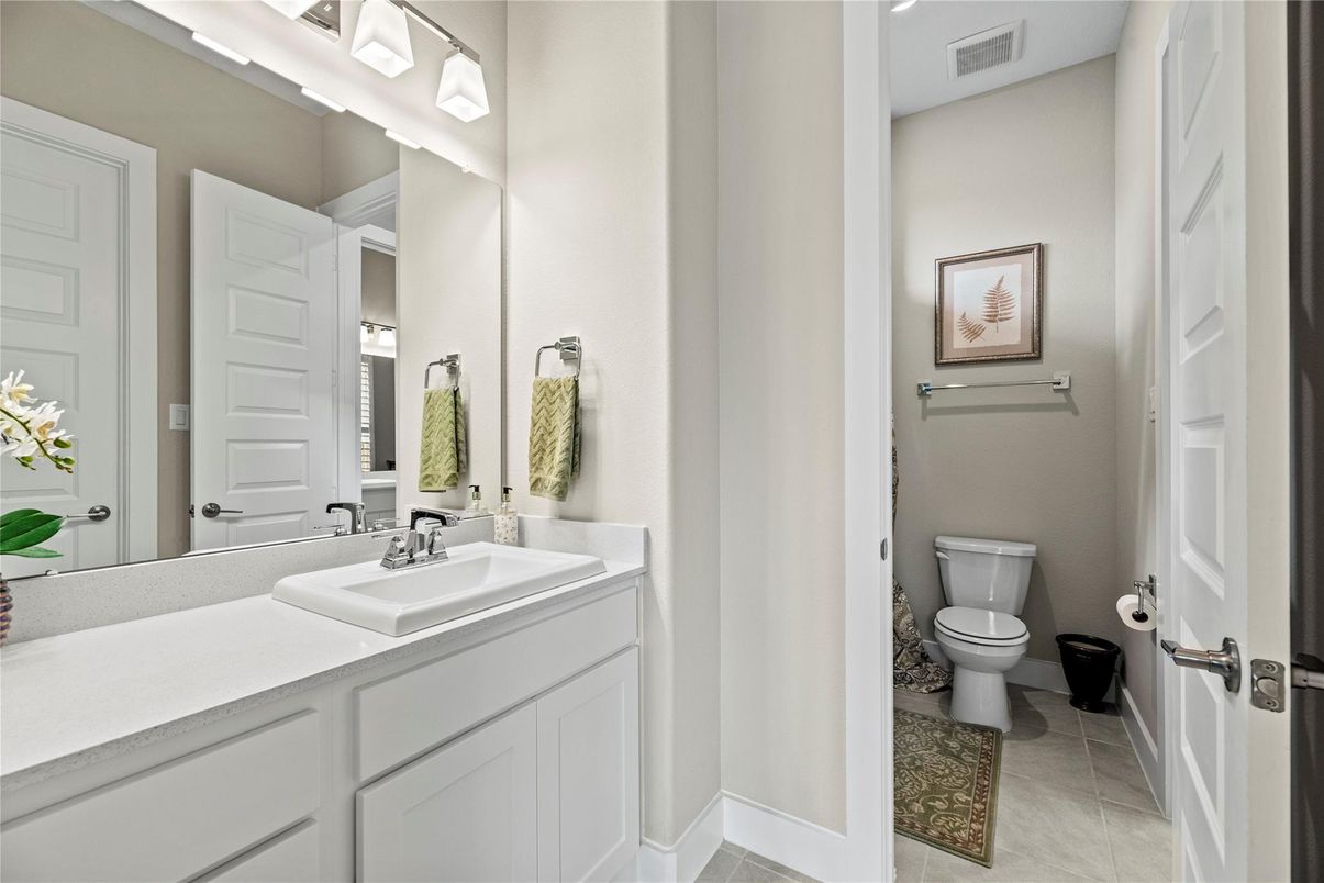 Bathroom, Interior