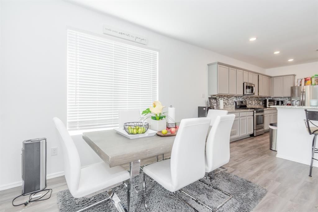 Dining room, Interior, Kitchen, Recessed Lighting, Wood Texture Flooring