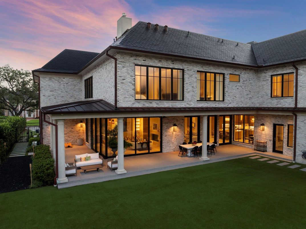 Backyard, Exterior, Facade, French Provincial