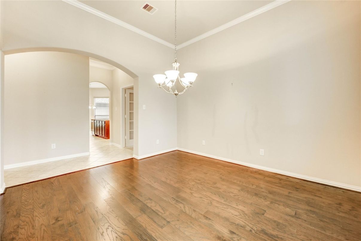 Chandelier, Empty room, Interior, Wood Texture Flooring
