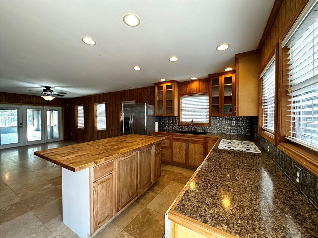 Interior, Kitchen, Recessed Lighting