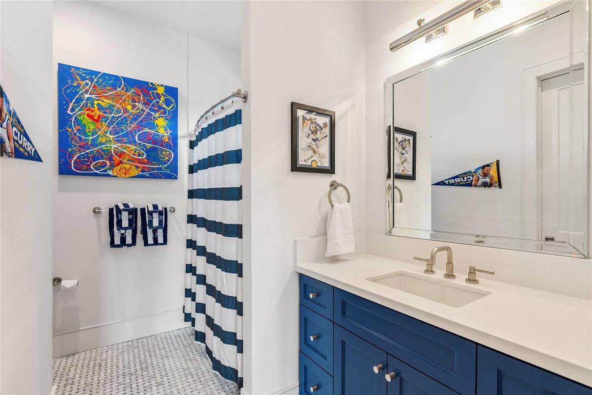 Bathroom, Interior