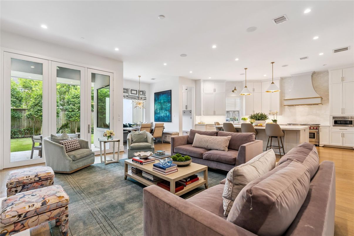 Dining room, Interior, Kitchen, Living room, Pendant Lights, Recessed Lighting, Wood Texture Flooring