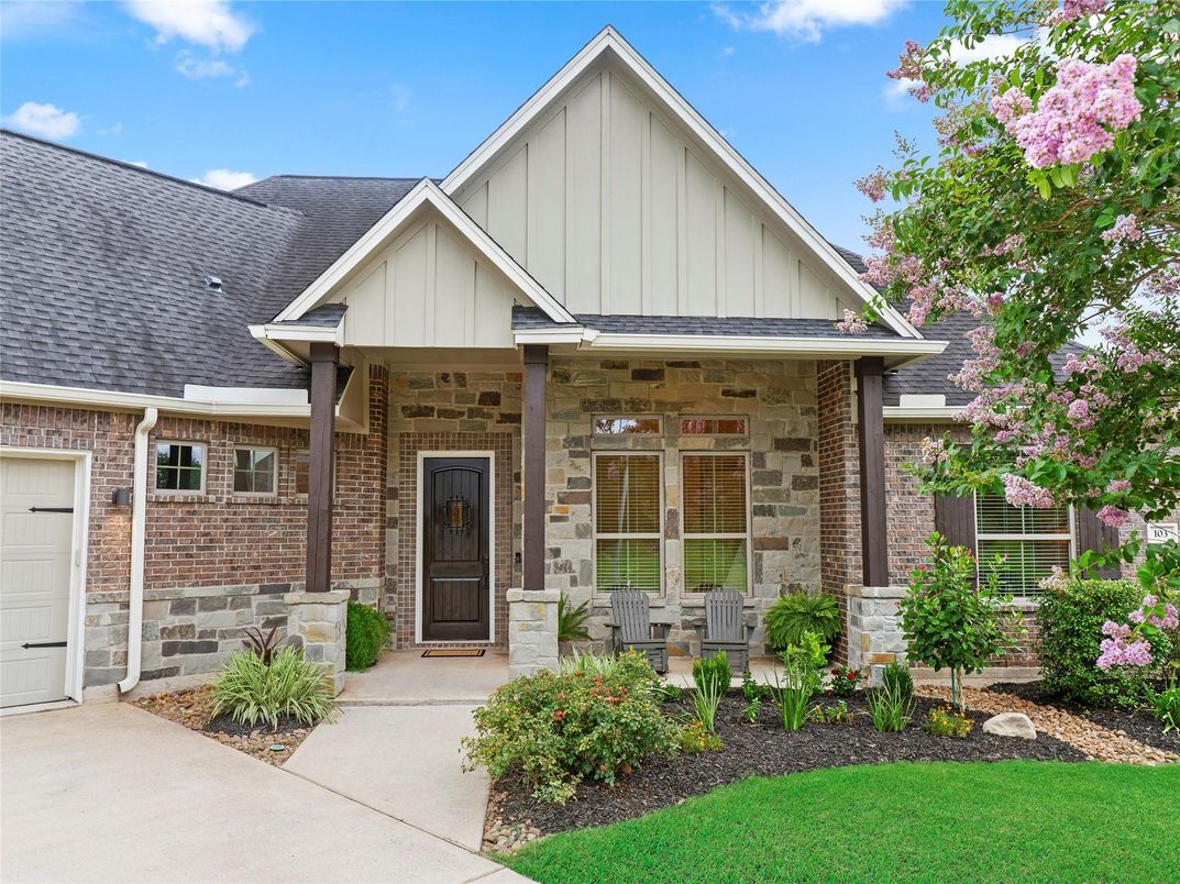 Attached, Exterior, Facade, Brick Facade, Farmhouse