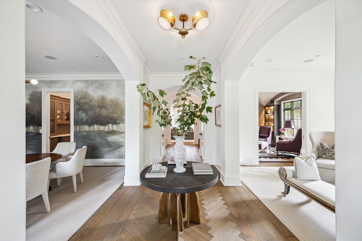 Dining room, Interior, Recessed Lighting, Wood Texture Flooring