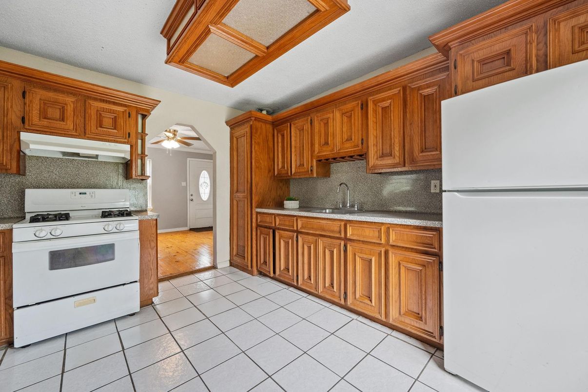 Interior, Kitchen, Wood Texture Flooring