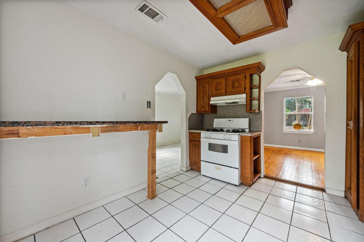 Interior, Kitchen, Wood Texture Flooring