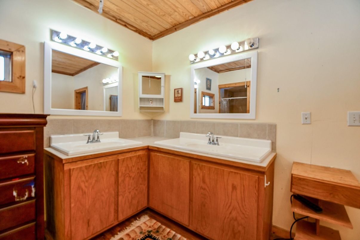 Bathroom, Dual Sink Vanities, Interior, Wooden Ceilings