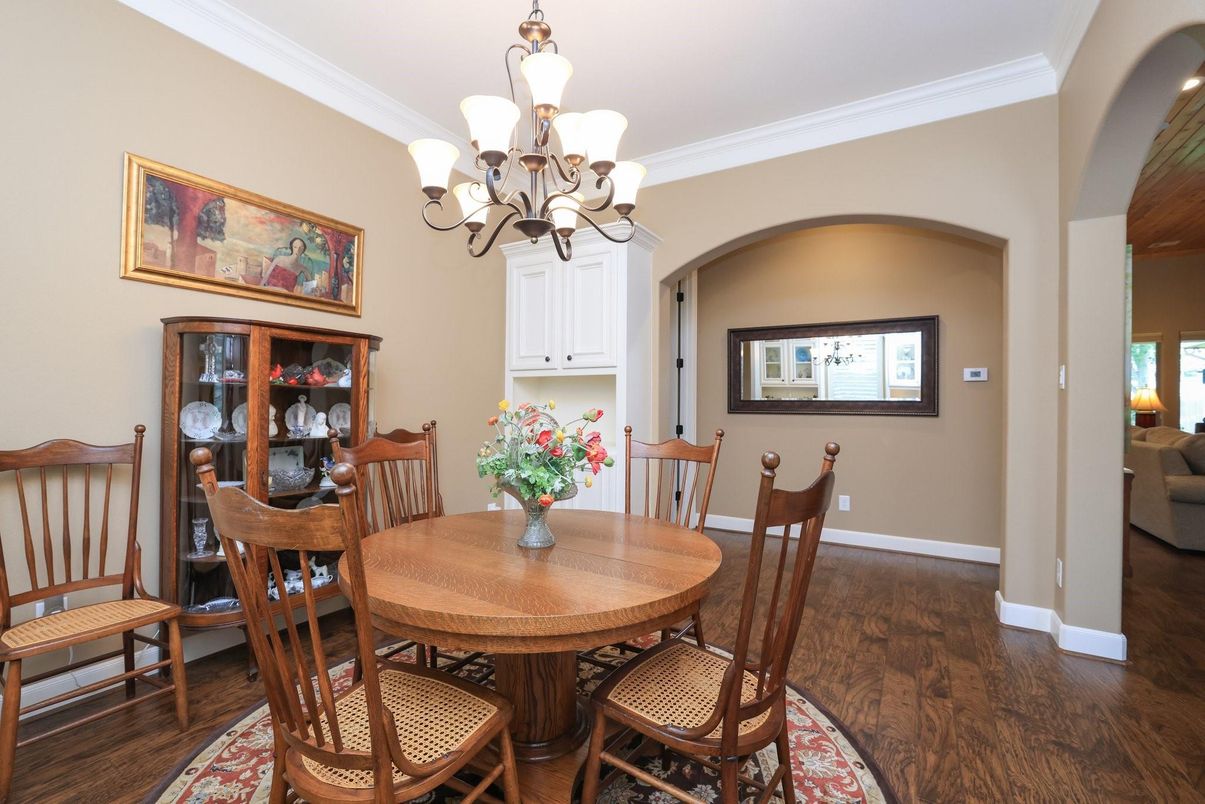 Chandelier, Dining room, Interior, Wood Texture Flooring