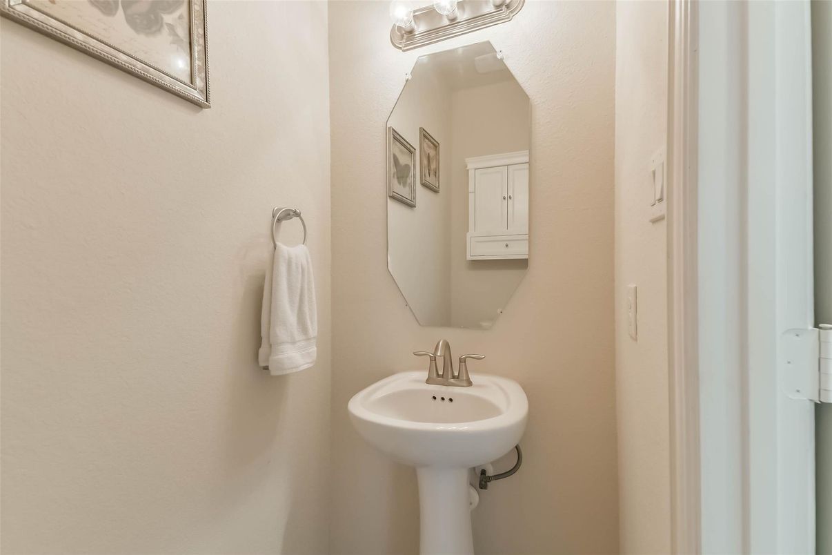 Bathroom, Interior