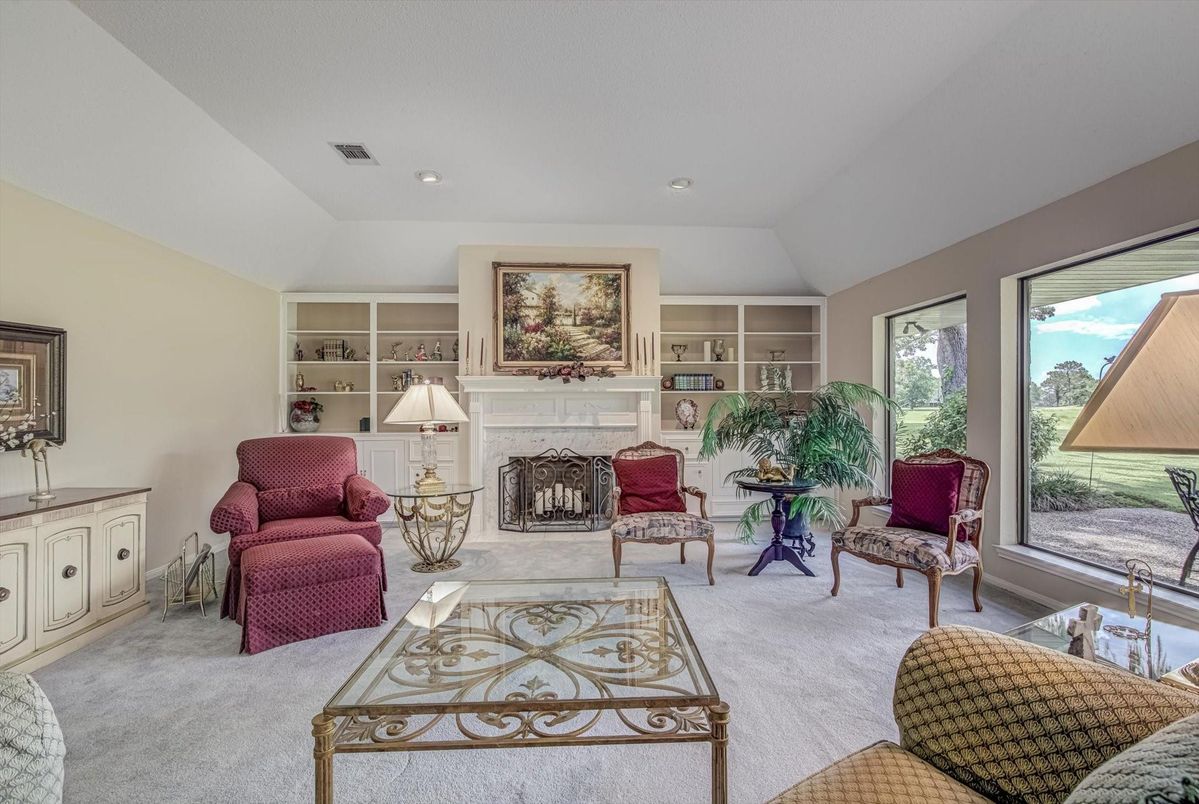 Fireplace, Interior, Living room, Recessed Lighting