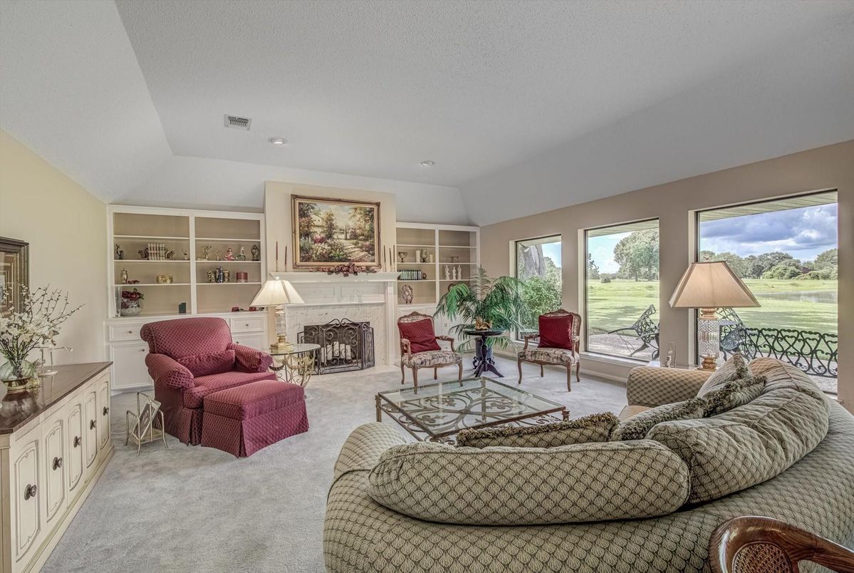 Fireplace, Interior, Living room, Recessed Lighting