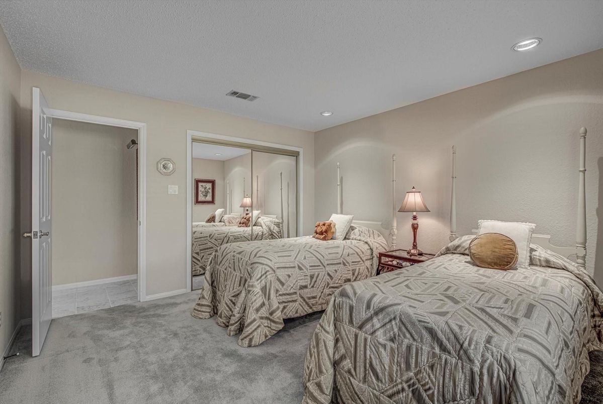 Bedroom, Interior, Recessed Lighting