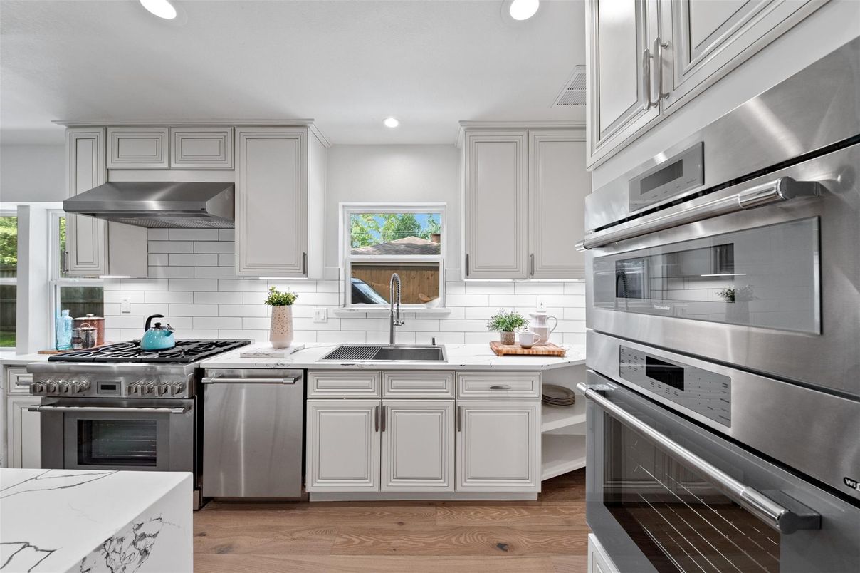 Interior, Kitchen, Recessed Lighting, Stainless Steel Appliances, Wood Texture Flooring