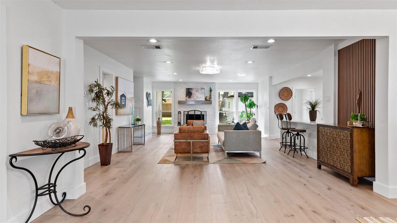 Fireplace, Interior, Living room, Recessed Lighting, Wood Texture Flooring