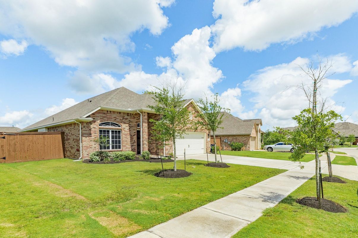 Attached, Exterior, Facade, Brick Facade, French Provincial