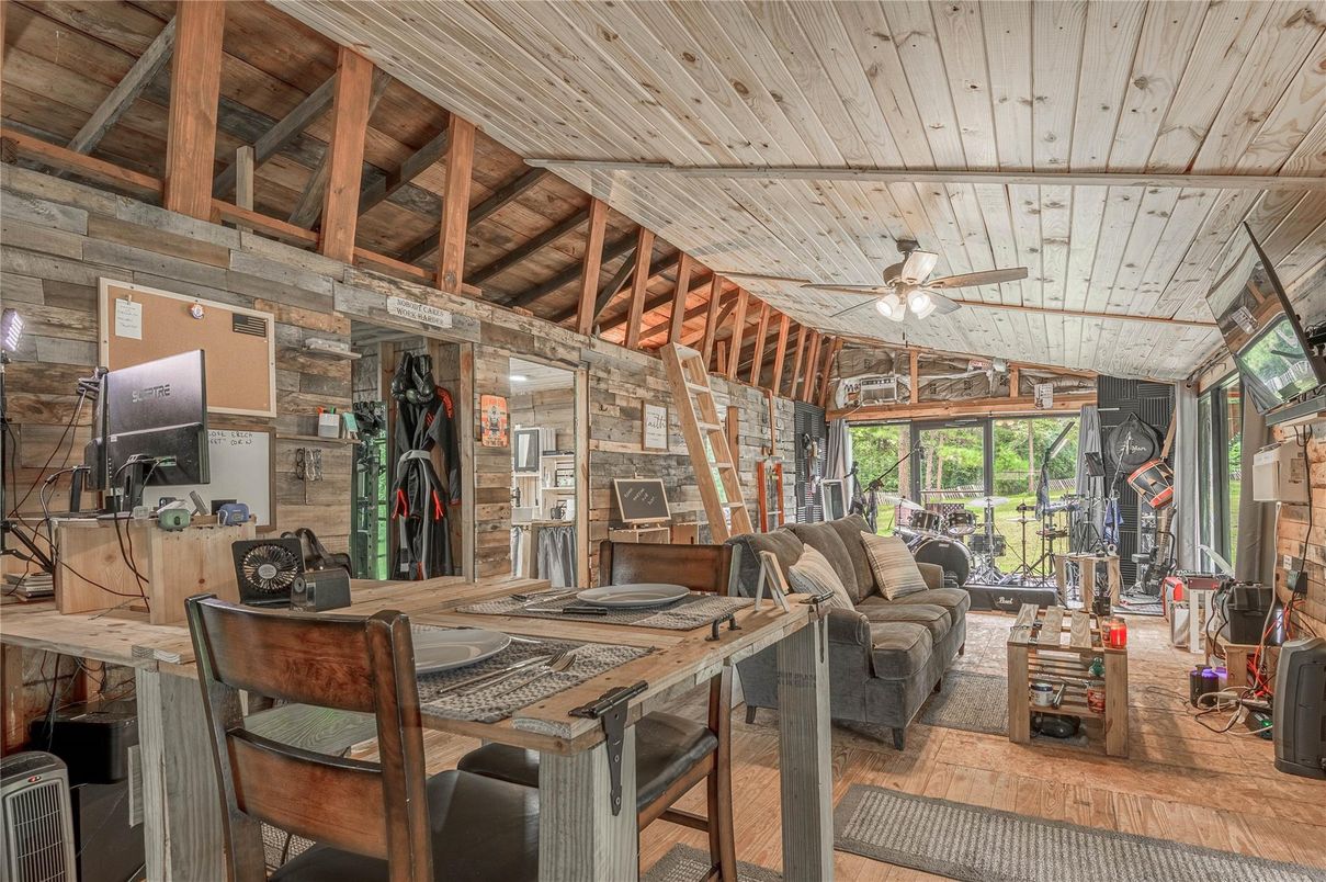 Dining room, Interior, Wooden Beams, Wooden Ceilings, Wooden Walls