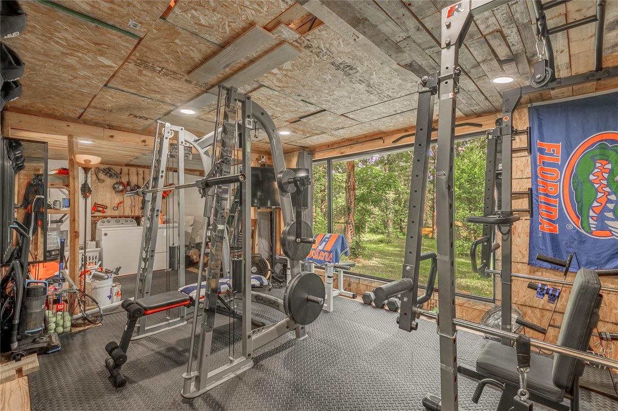 Fitness Equipment, Interior, Recessed Lighting