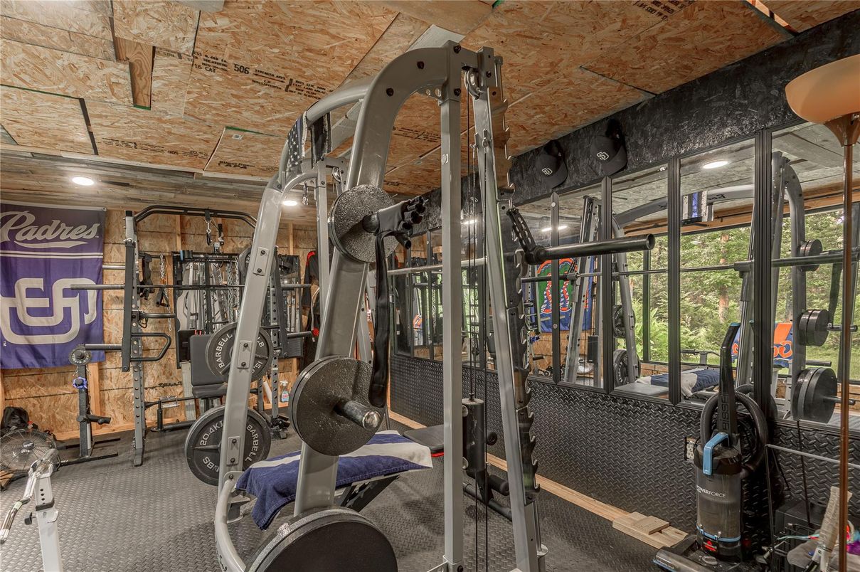 Fitness Equipment, Interior, Recessed Lighting