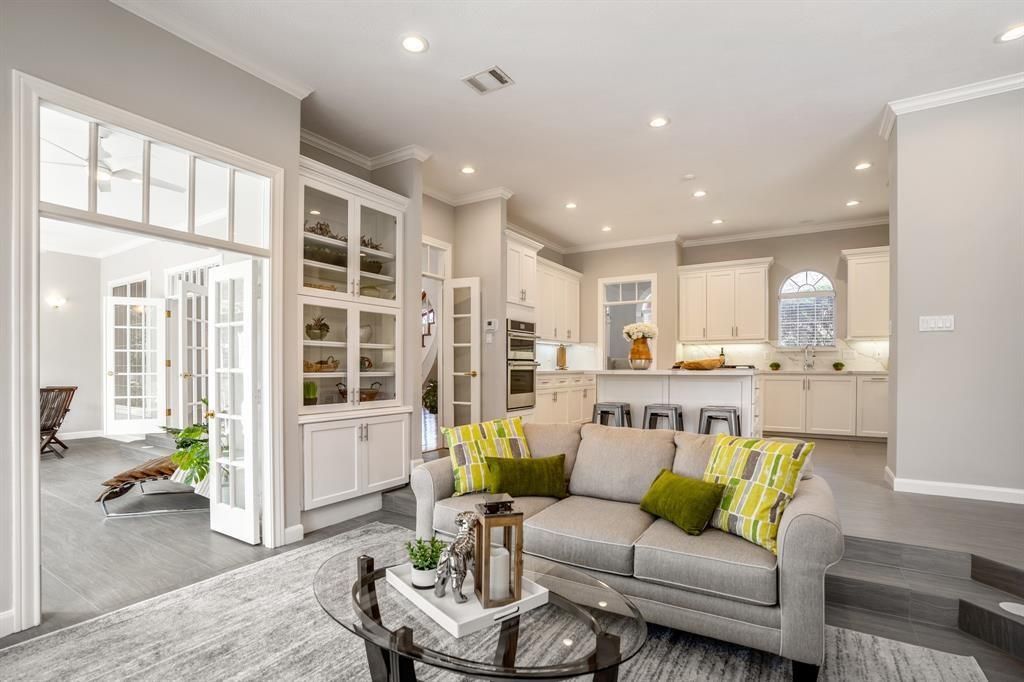 Interior, Kitchen, Living room, Recessed Lighting, Wood Texture Flooring