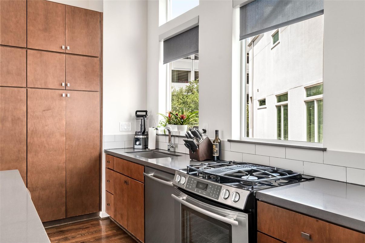Interior, Kitchen, Stainless Steel Appliances, Wood Texture Flooring