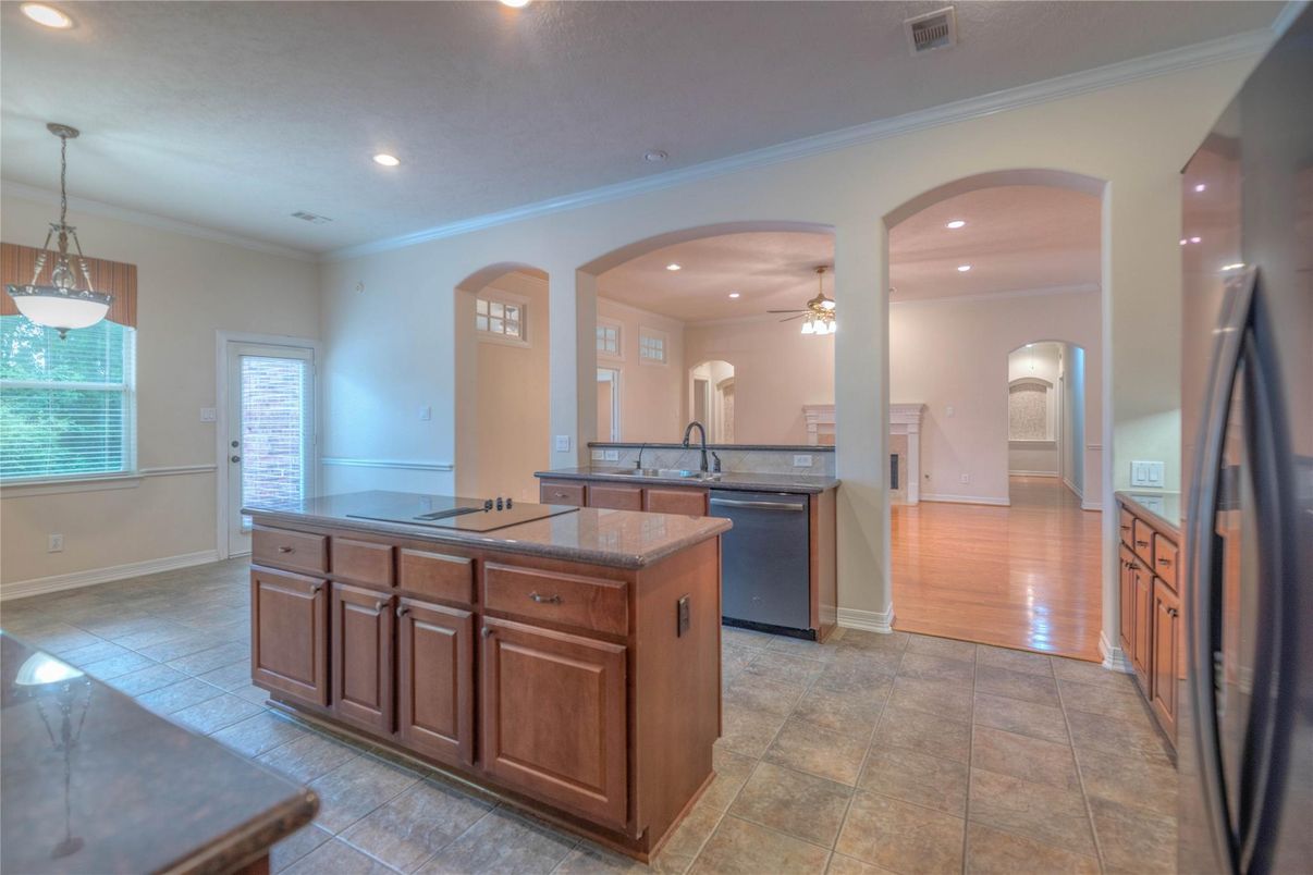 Interior, Kitchen, Pendant Lights, Recessed Lighting