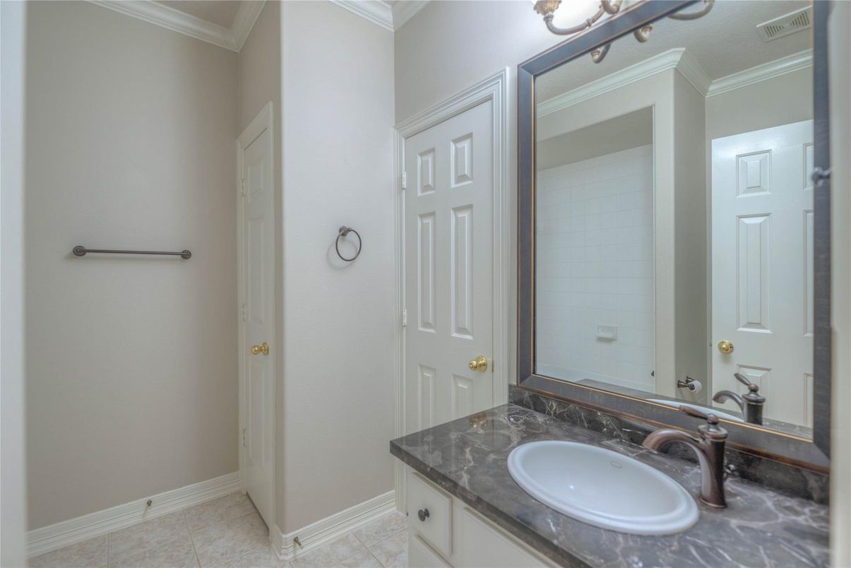 Bathroom, Interior