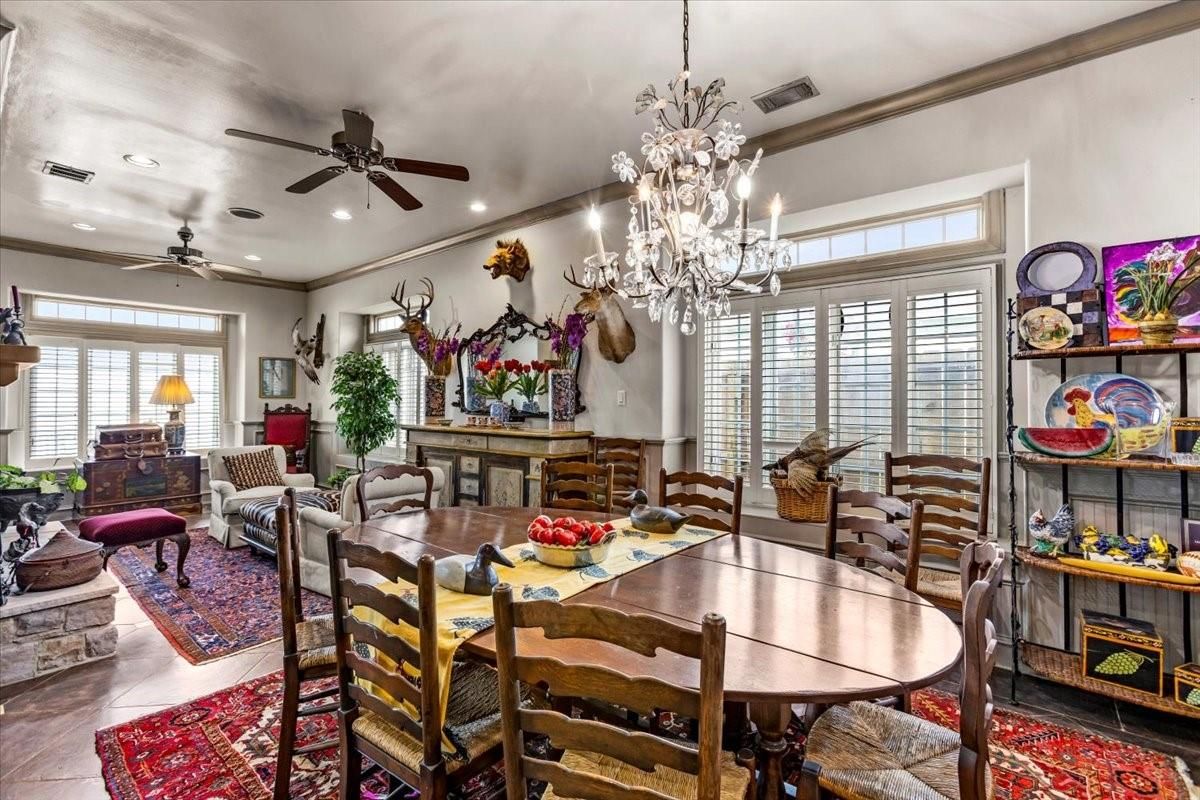 Chandelier, Dining room, Interior, Living room, Recessed Lighting