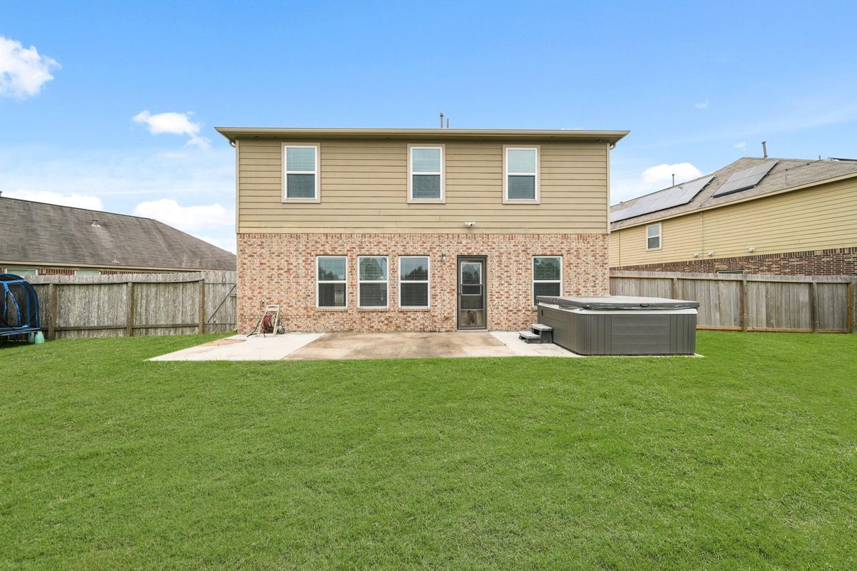 Backyard, Exterior, Hot Tub, Solar Panels