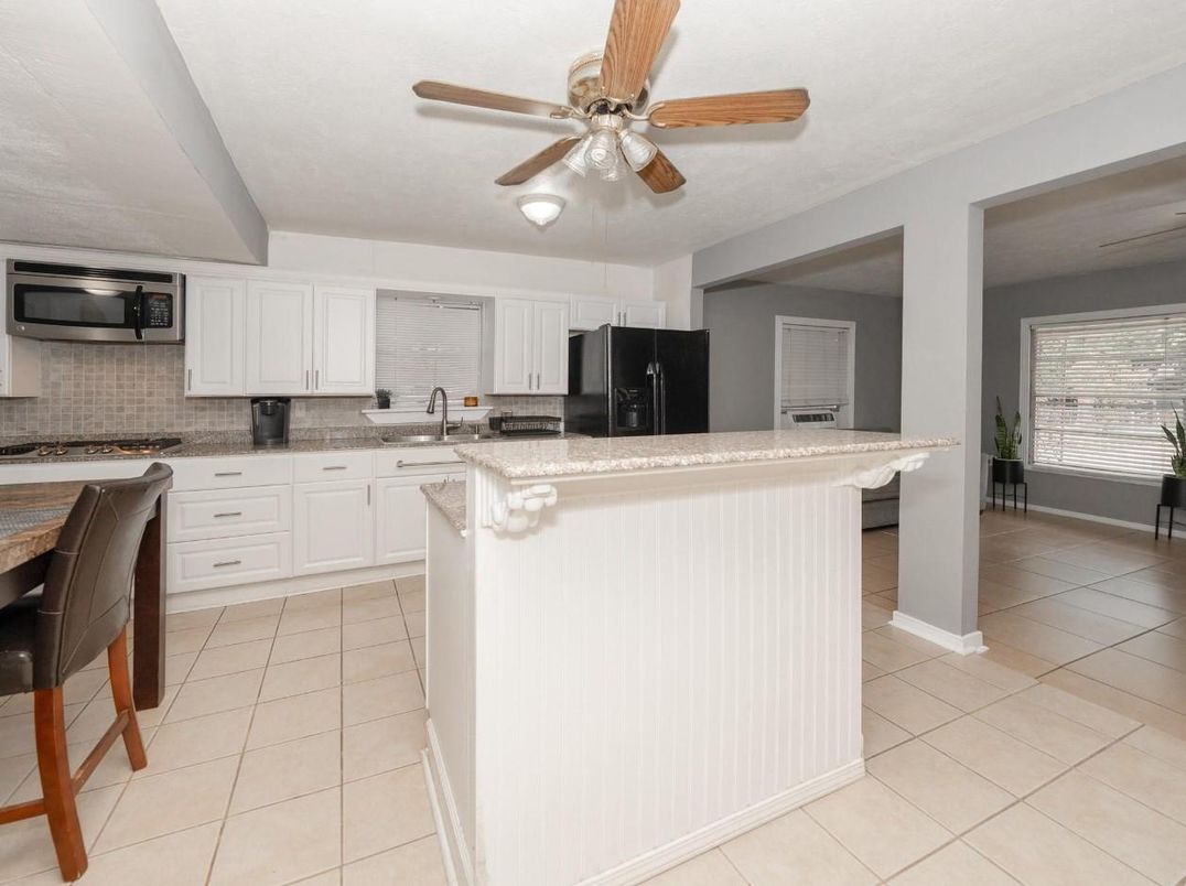 Interior, Kitchen