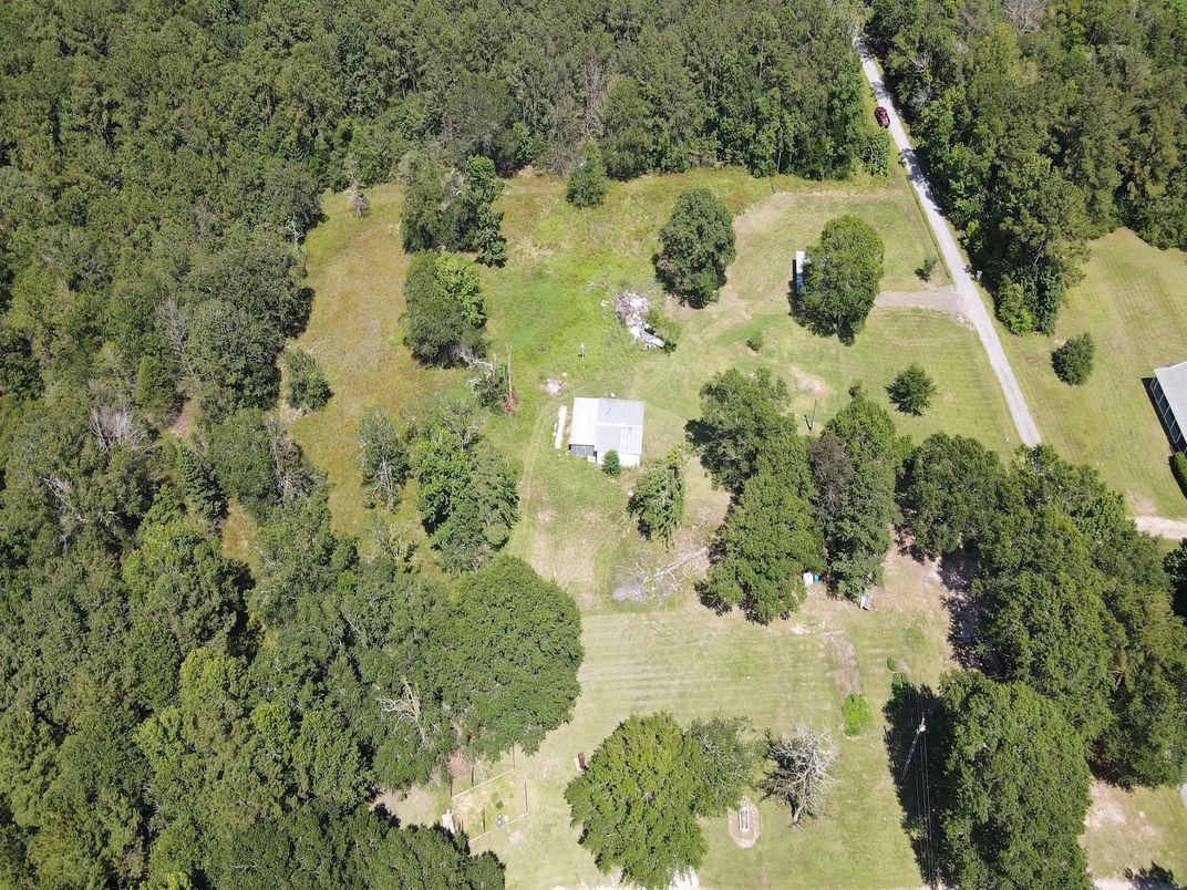 Exterior, Drone