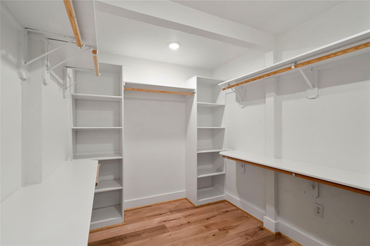 Interior, Recessed Lighting, Walk-in Closets, Wood Texture Flooring