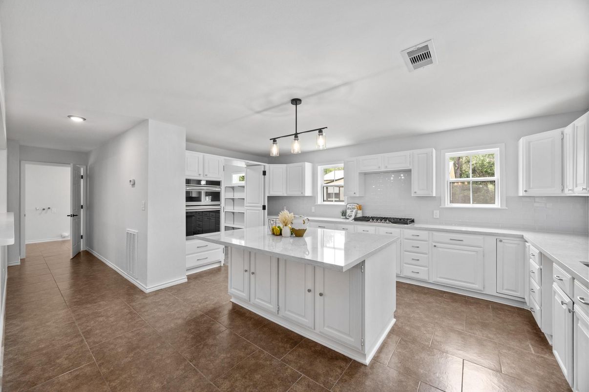Interior, Kitchen, Pendant Lights, Recessed Lighting, Stainless Steel Appliances